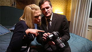 Anal entre Lucy Heart y un maestro del instituto en la residencia