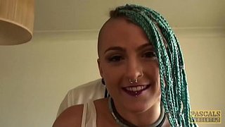 Chica británica Orion Starr dominada y brutalmente cogida en Pascals subsluts