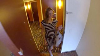 Escort delgadita coge muy bien por dinero. Maci Winslett