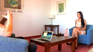 La gogó tetona valenciana Sara Ray quiere ser una estrella porno