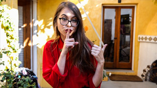 Riley Reid en otra cogida excitante de Property Sex