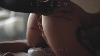 Michaela Isizzu haciendo un 69 bien prendido