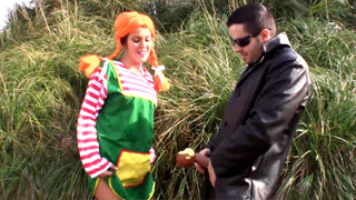 Pippi se pone las botas largas. Hanna Montada