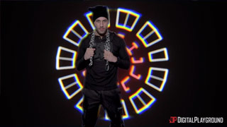 Red Light Arena - Escena 3. Gabbie Carter cogida por chavo malandro