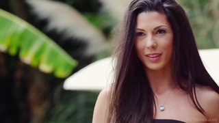 La despedida de soltera lésbica - Episodio 2. Enfático