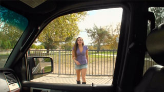 Súbete al carro que te la vas a pasar bien. Zoey Foxx