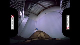 Escuadrón Suicida: Harley Quinn - Parodia XXX. Cogiendo en la cárcel