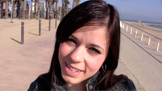 La perfección española se llama Nekane. Chichotas naturales y un culote divino