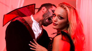 ¿Los vampiros cogen? ¿Las vampiresas te muerden la verga al mamar?