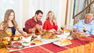 Gracias por la cena, todo estuvo bien rico. Cory Chase y Sydney Cole