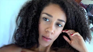 Ariana Aimes cogida POV en un hotel