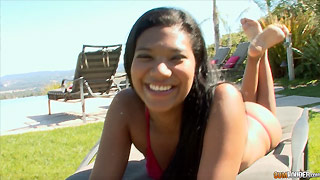 Emy Reyes chupando verga sin parar