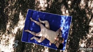 Abuelete, deja de pescar y métete tu verga viejuna. Sheril Blossom