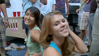 Alexis Glory y Elizabeth Bentley son dos chavas fáciles