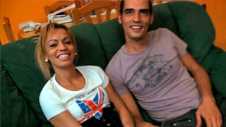 Anita Ribero es una mujer brasileña bien caliente