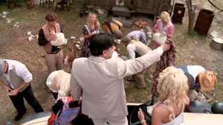 Bonny y Clide - Escena 8. Amber Rayne, Hannah West y Kaci Star