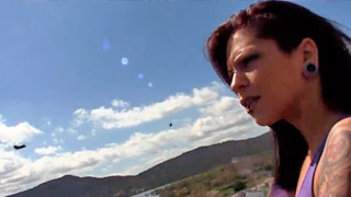 Aris Dark se va de paseo a coger al río