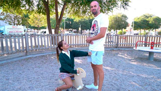 Muñequita Rosy se va del parque con el vergazo del Potro de Bilbao