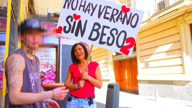 ¿Un besito??? Sí compas, Sandra V nos trae No Hay Verano Sin Beso 2