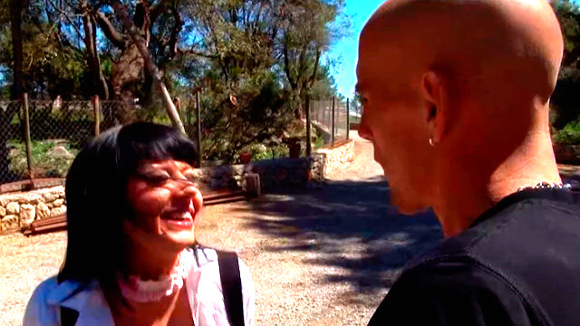 ¡Sexo con tu ídolo! Damaris quiere probar la verga de su actor favorito