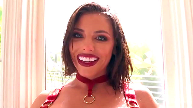 Todos sabemos que Adriana Chechik acabó con el culo roto y no por Dredd