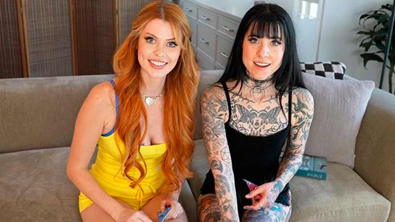 2 amigas con ganas de fiesta, Elly Clutch y Awlivv, buscan sexo en app de citas