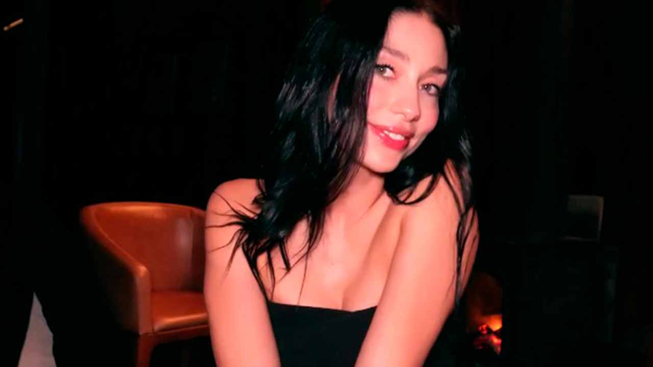 Una noche de copas con Miss Ary que termina en revolcón nocturno con un bombón