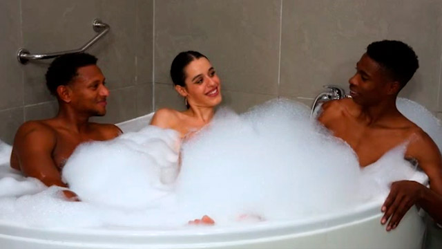 Una de las escenas más arriesgadas de Briseida Myers: Su Merienda de Negros